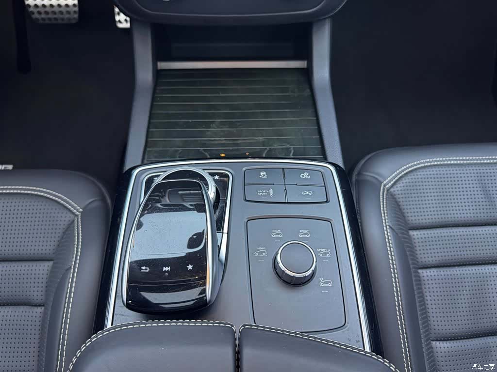 Mercedes-Benz GLS, 2019 14