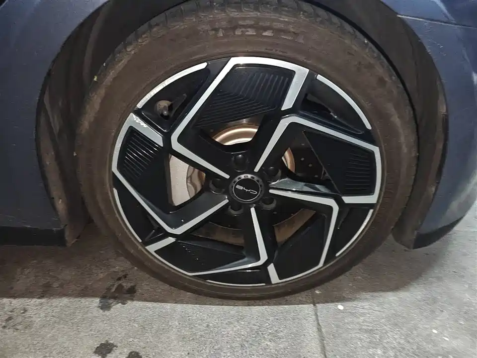 BYD seal