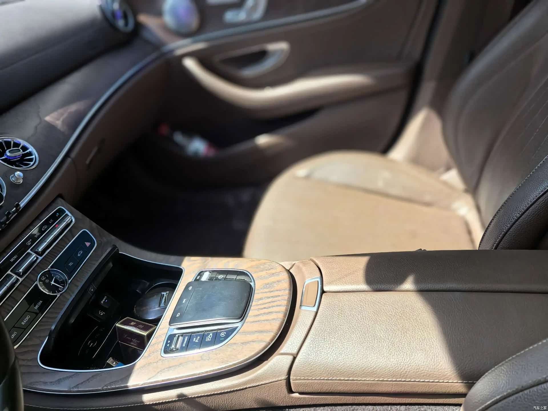 Mercedes-Benz E-Class, 2019 9
