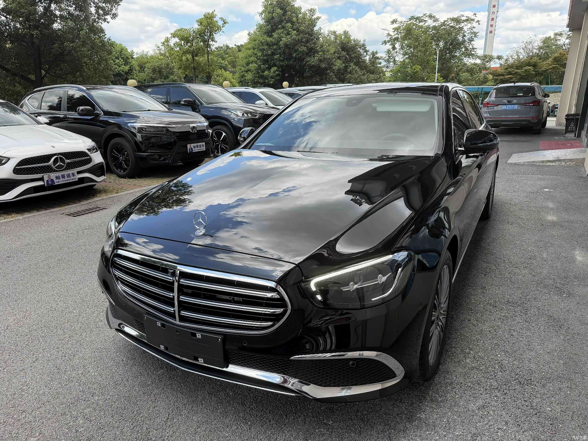 Mercedes-Benz E-Class, 2021 1