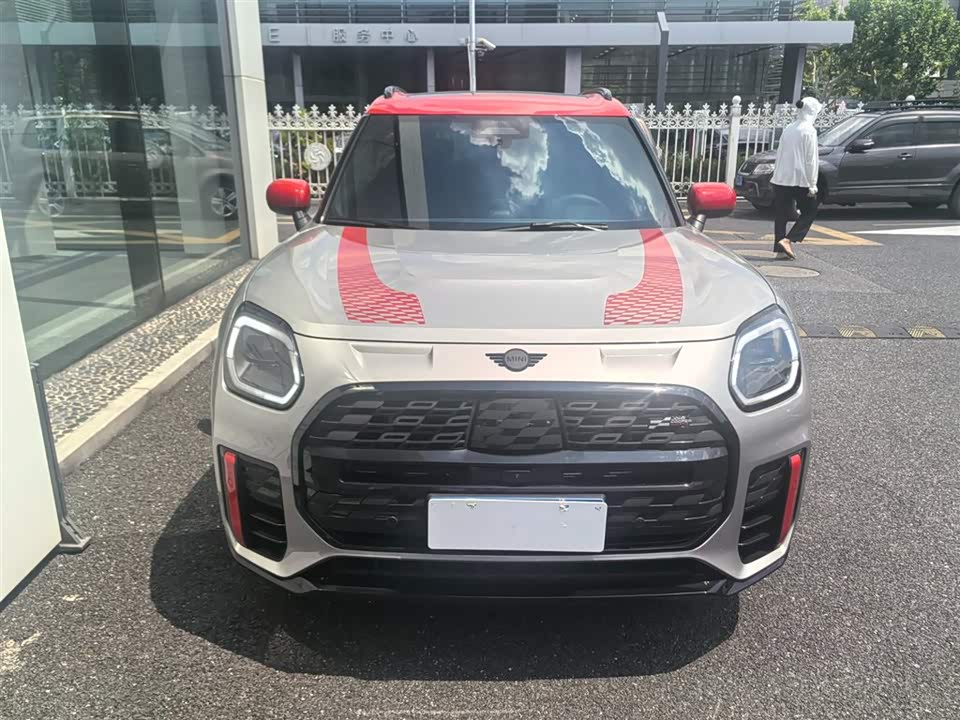 MINI JCW COUNTRYMAN