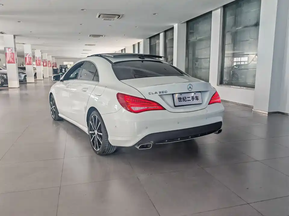 Mercedes-Benz CLA
