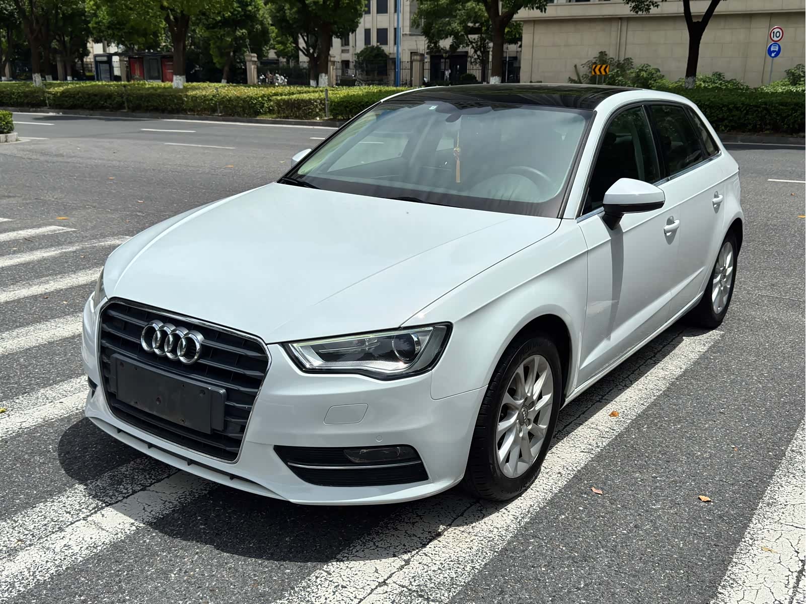 Audi A3, 2016 1