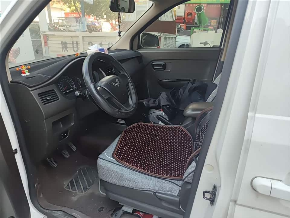 Wuling Wuling Rongguang V