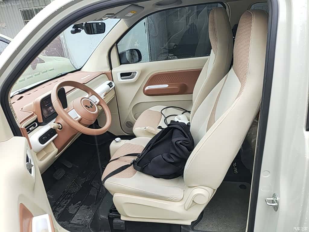 Wuling MINIEV, 2025 15