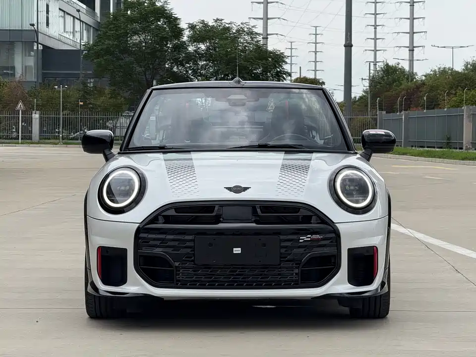 MINI JCW