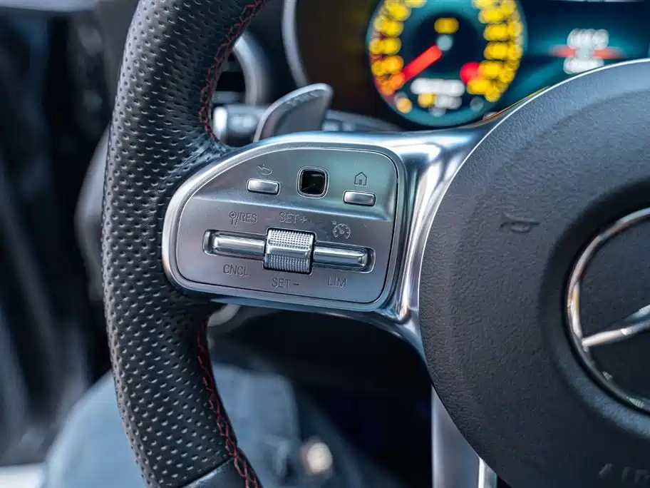 Mercedes-Benz GLC AMG