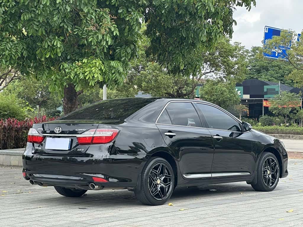 Toyota Camry, 2016 9