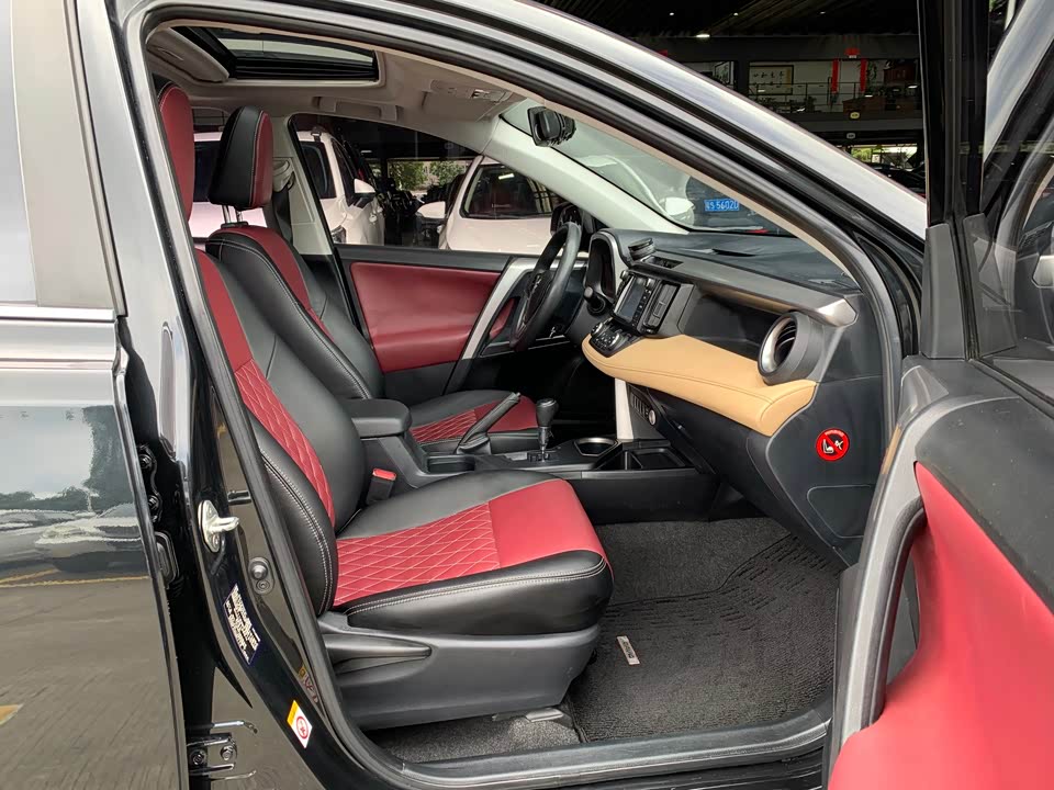 Toyota RAV4 Rongfang