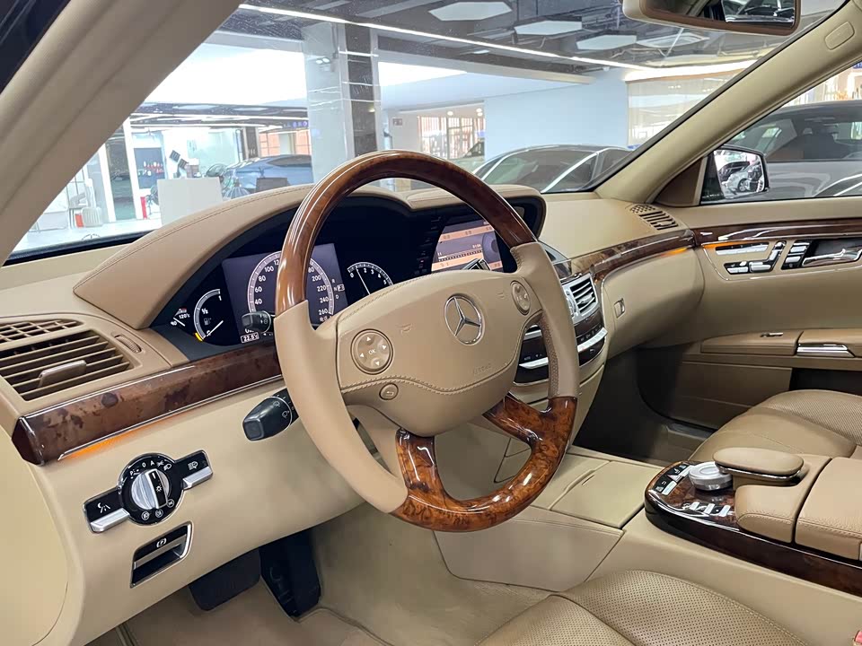 Mercedes-Benz S-class