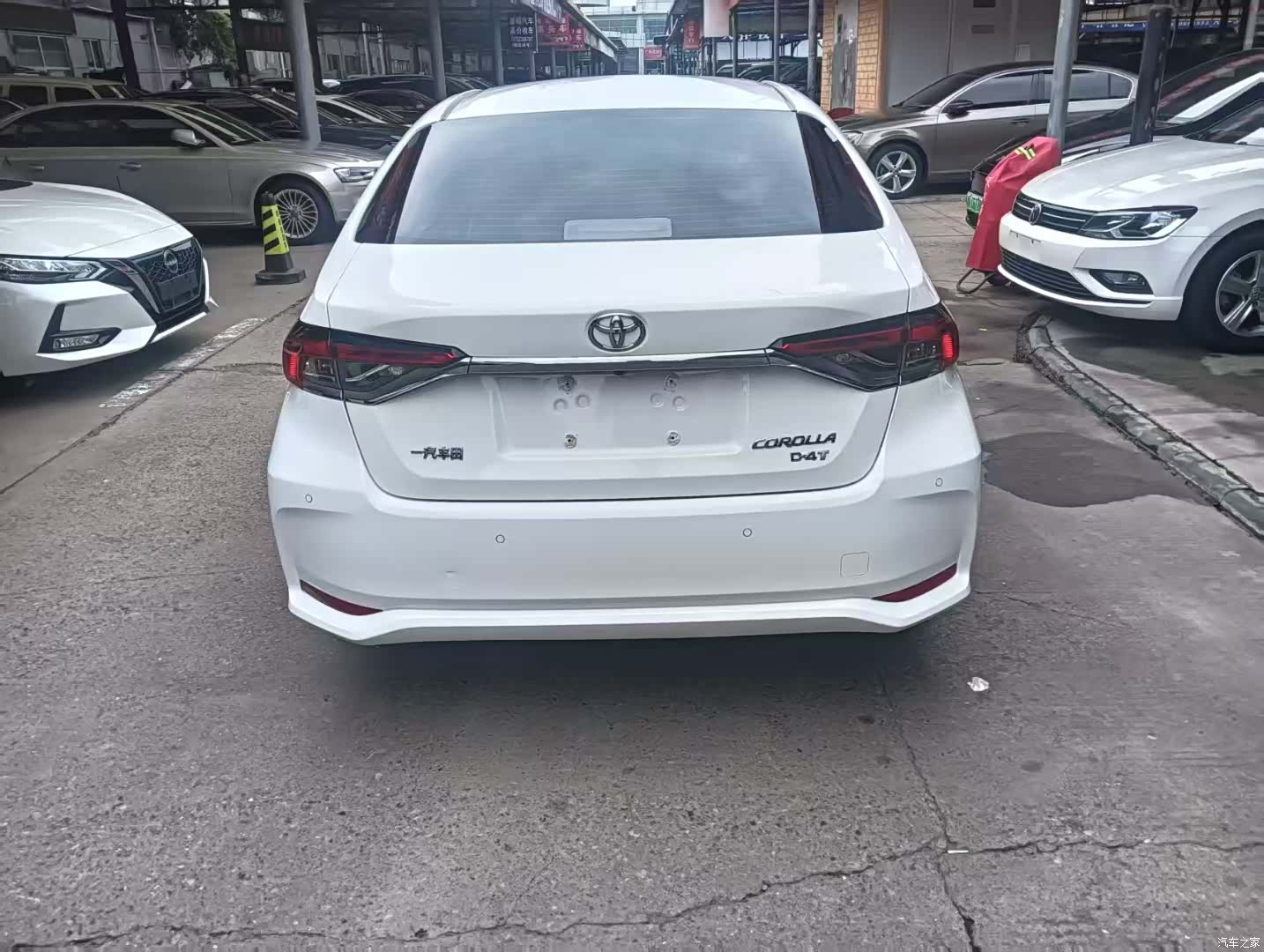 Toyota Corolla, 2022 все фото