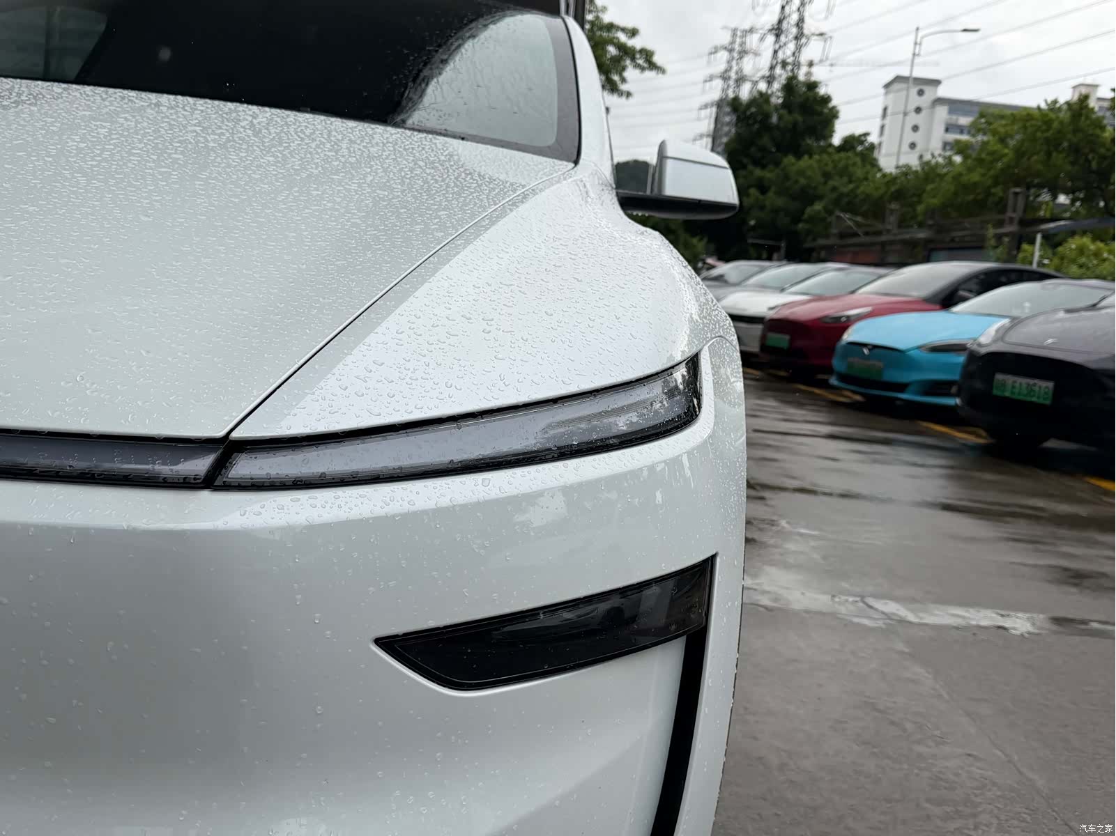 Tesla Model Y, 2025 7
