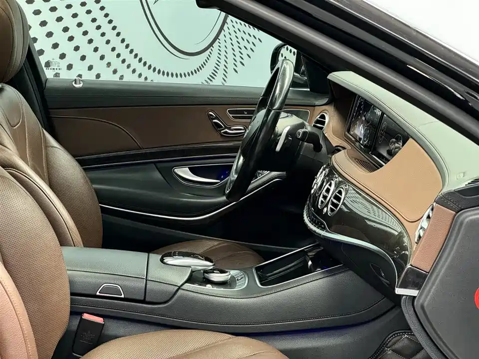 Mercedes-Benz S-class Mercedes-Benz S-class