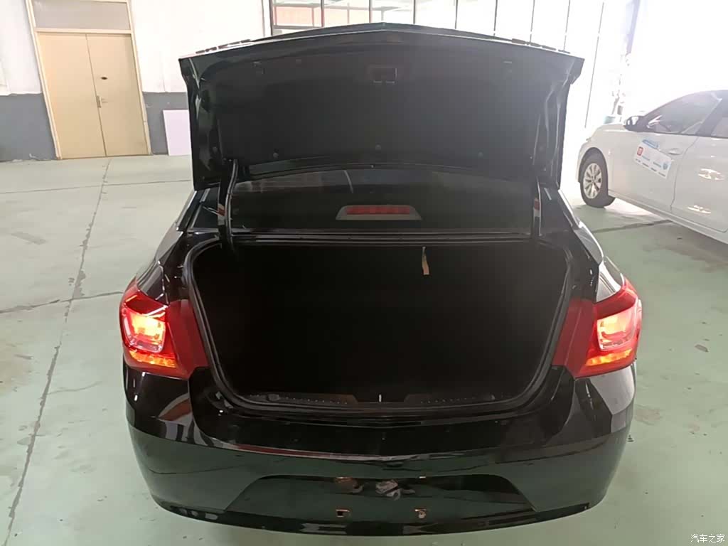 Chevrolet SE, 2016 19