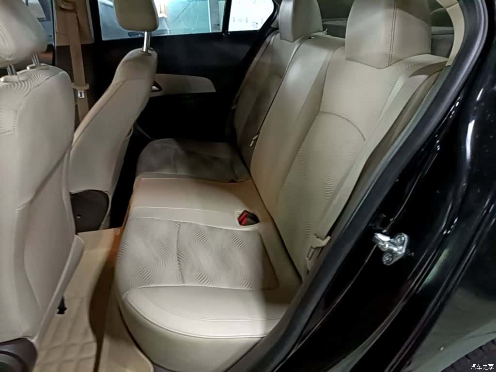 Chevrolet SE, 2016 17