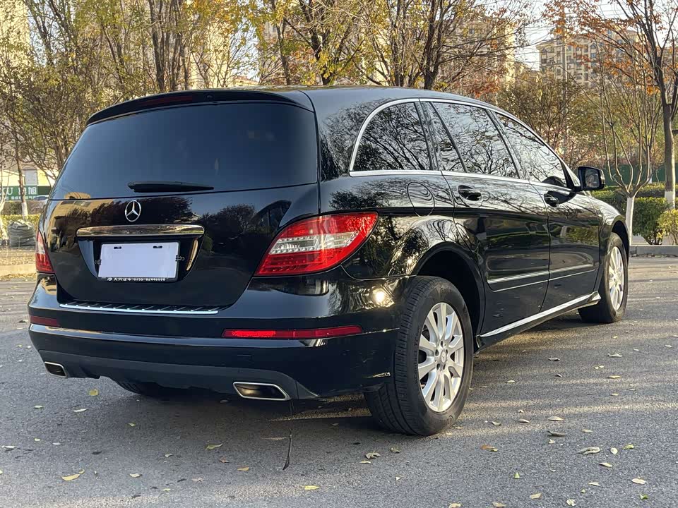 Mercedes-Benz R-class