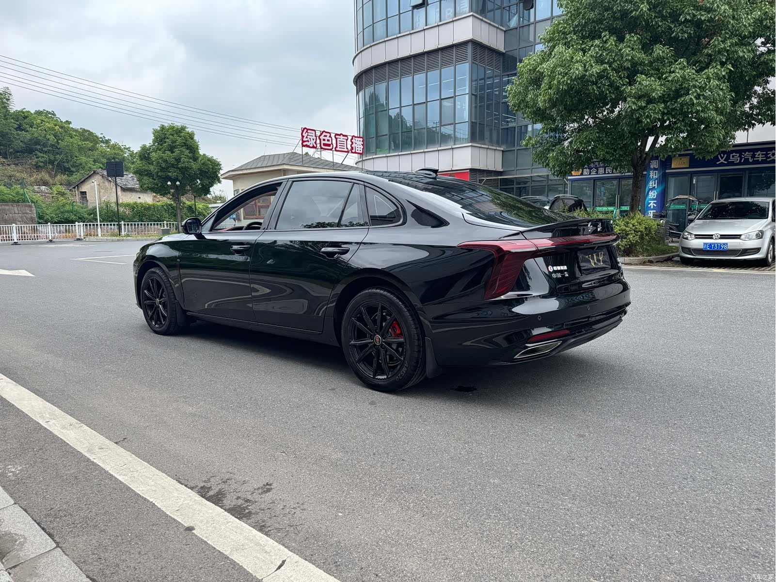 Hongqi H5, 2026 8