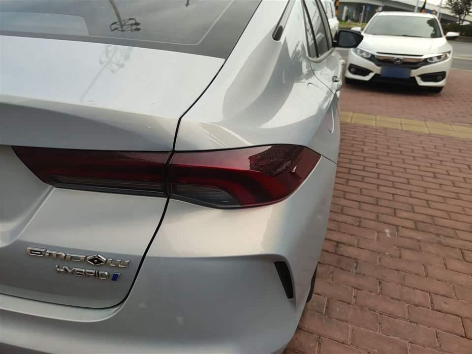 Trumpchi Shadow Leopard
