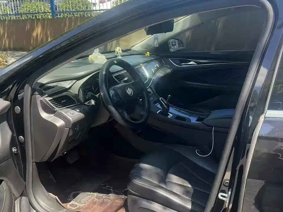 Buick Lacrosse