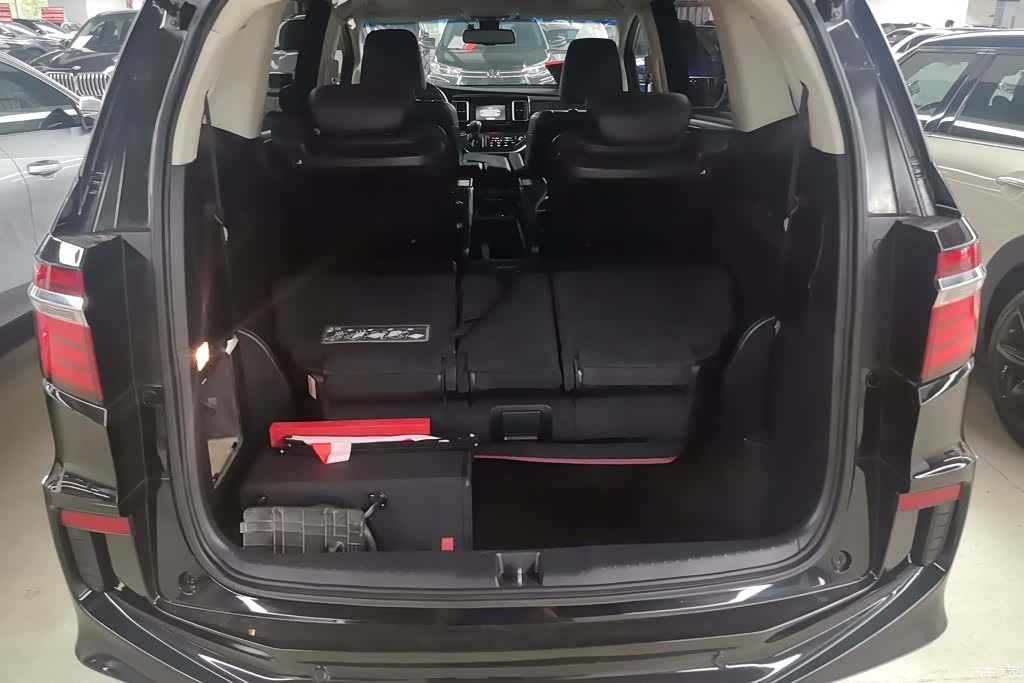 Honda Elysion, 2018 4
