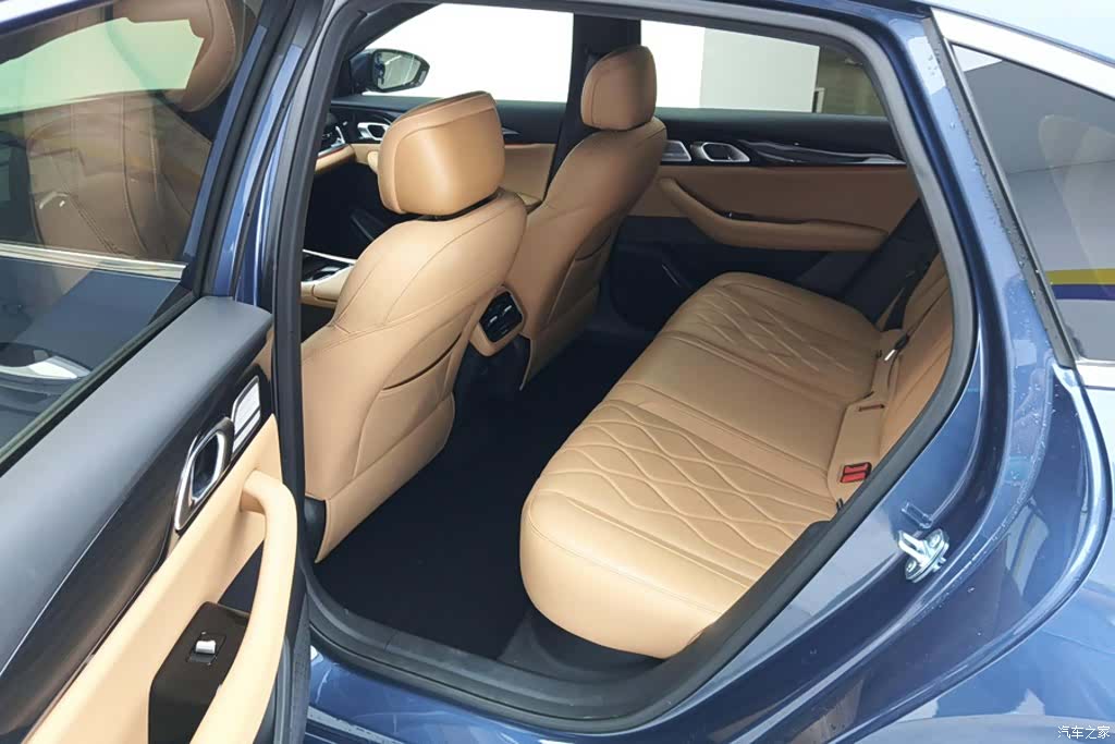 Geely A7, 2025 11
