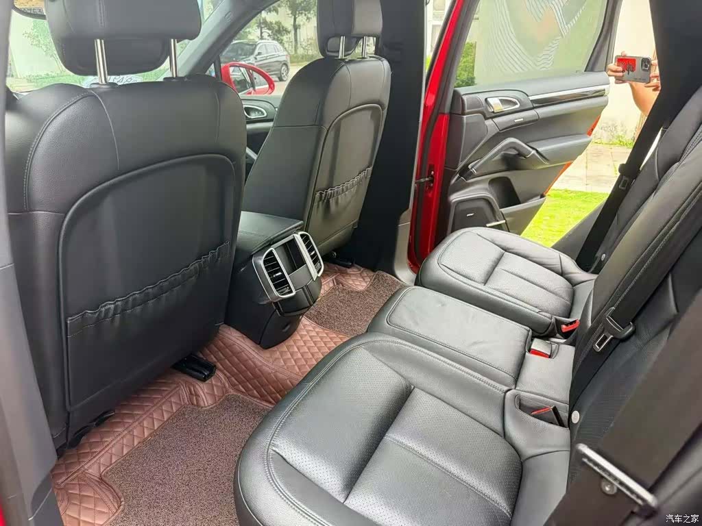 Porsche Cayenne, 2017 все фото