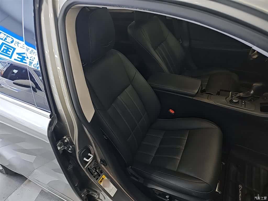 Lexus ES, 2017 25