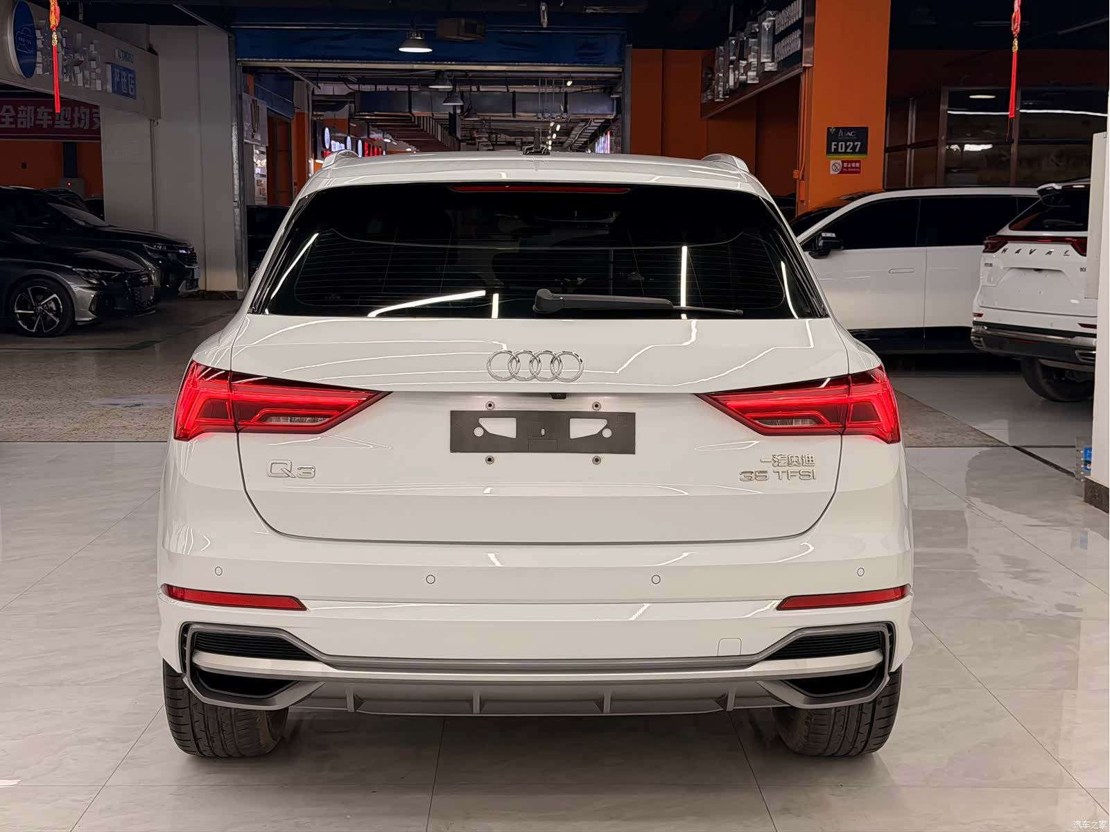 Audi Q3, 2023 все фото