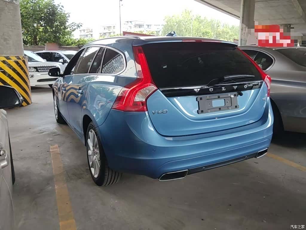 Volvo V60, 2016 все фото