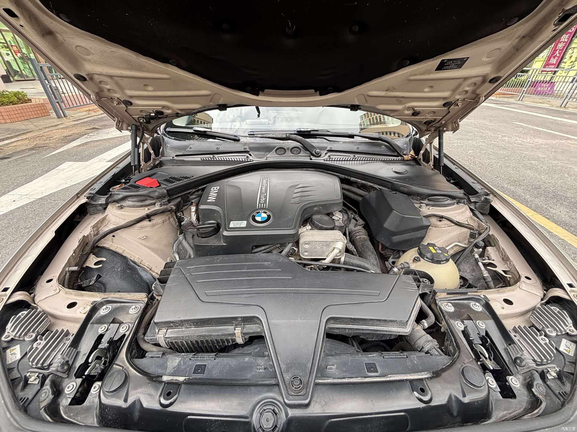 BMW 2 Series, 2014 12