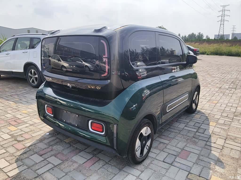 Wuling KiWi, 2022 все фото