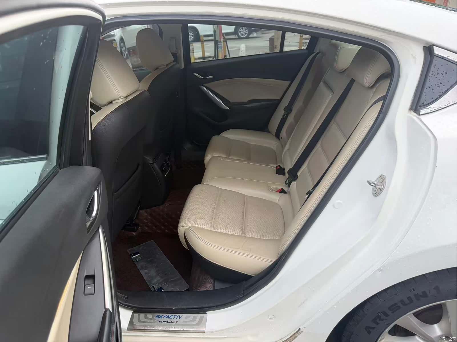 Mazda Atenza, 2014 6