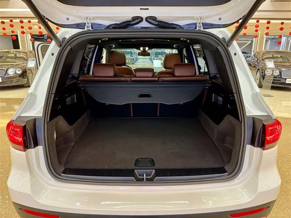 Mercedes-Benz GLB Mercedes-Benz GLB