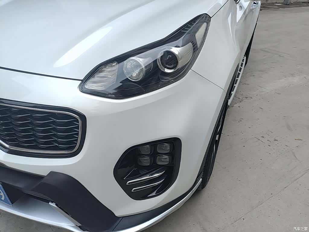Kia KX5, 2016 24