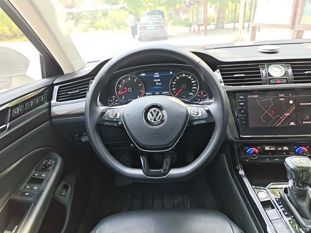 Volkswagen Phideon, 2019 11