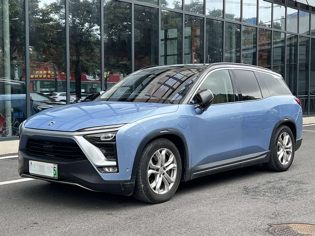 NIO ES8