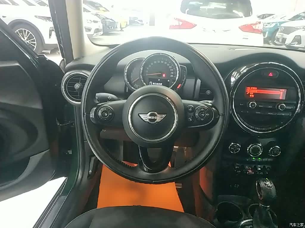 Mini ONE, 2018 11