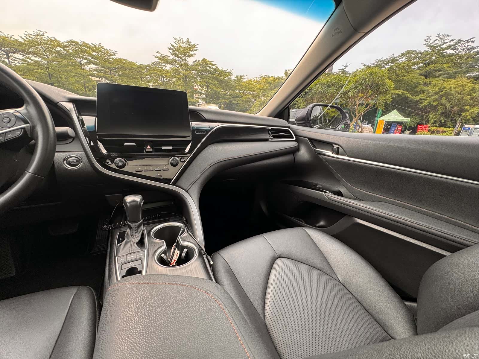 Toyota Camry, 2021 15
