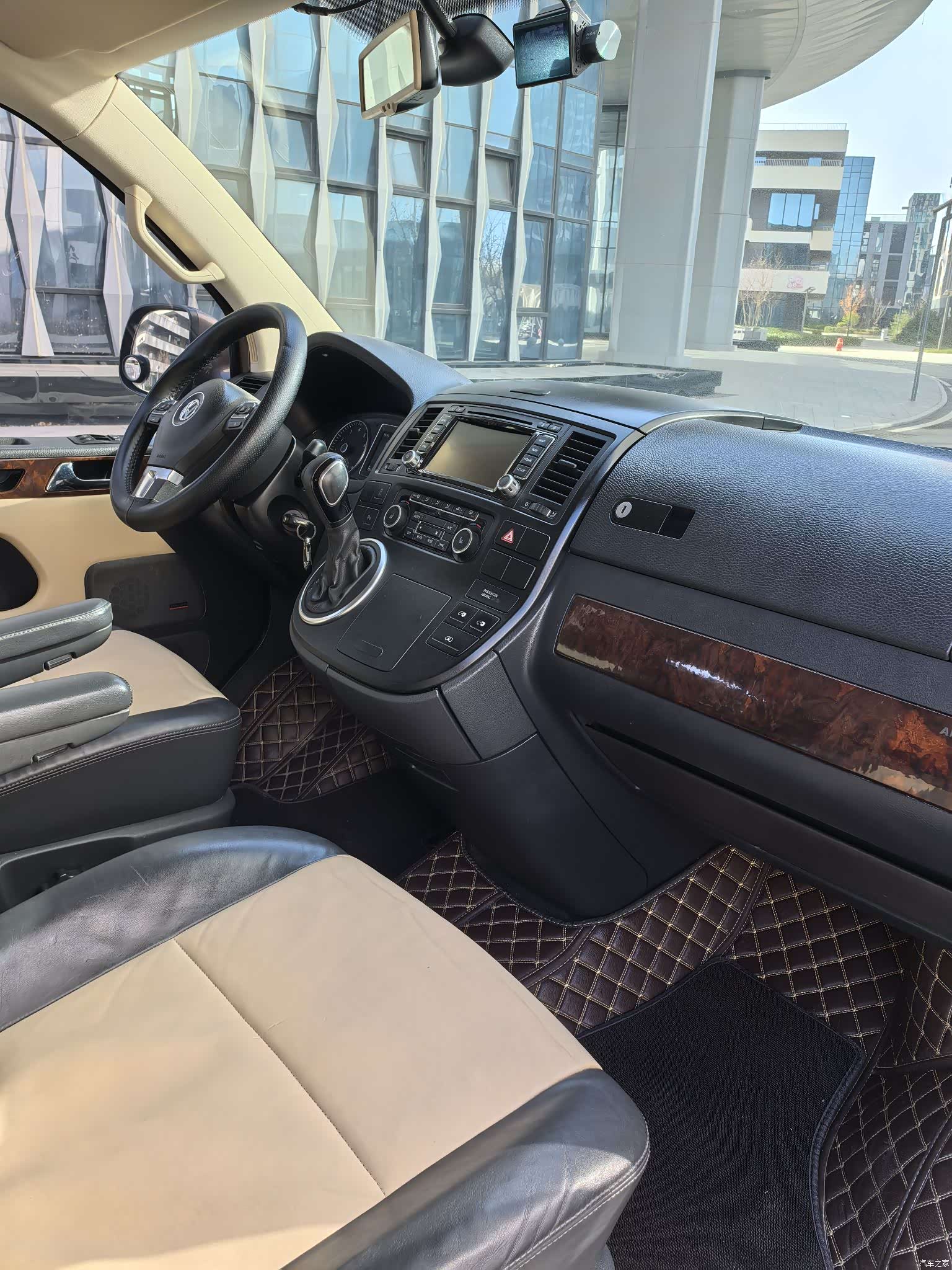 Volkswagen 65, 2016 21