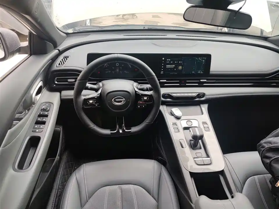 Trumpchi Shadow Leopard