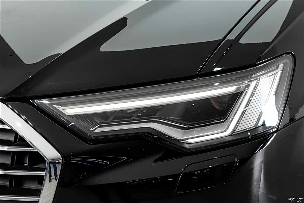 Audi A6L, 2021 4