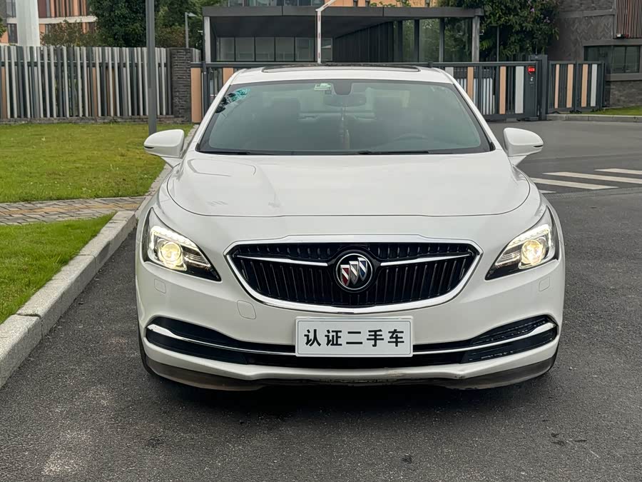 Buick LaCrosse 2016, фото 2