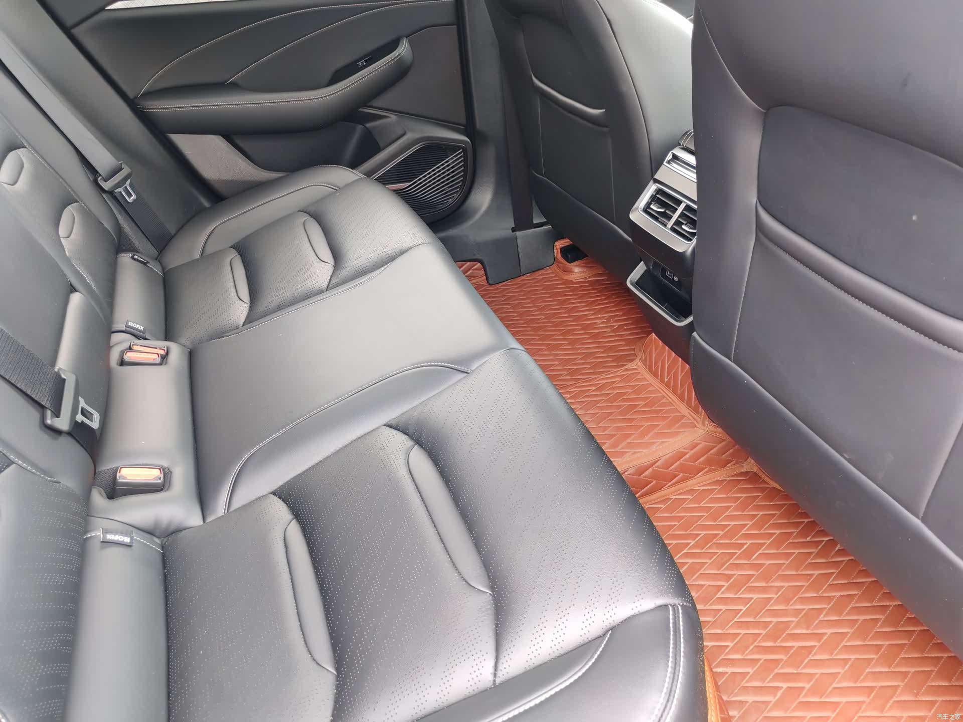 Geely Preface, 2021 15