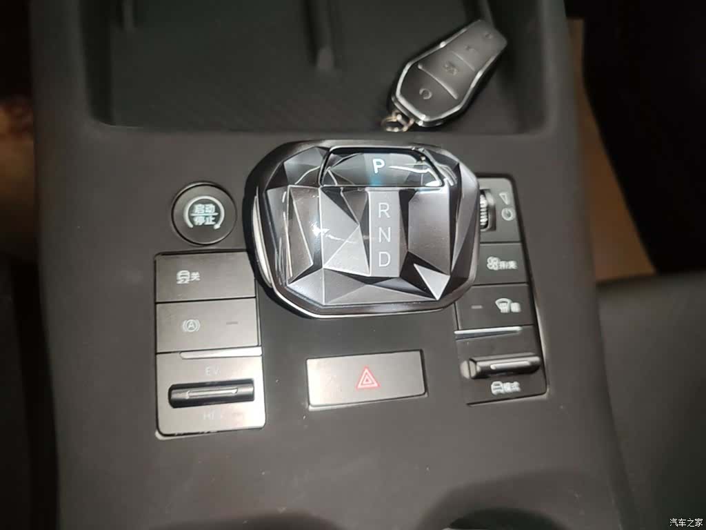 BYD Qin, 2025 14