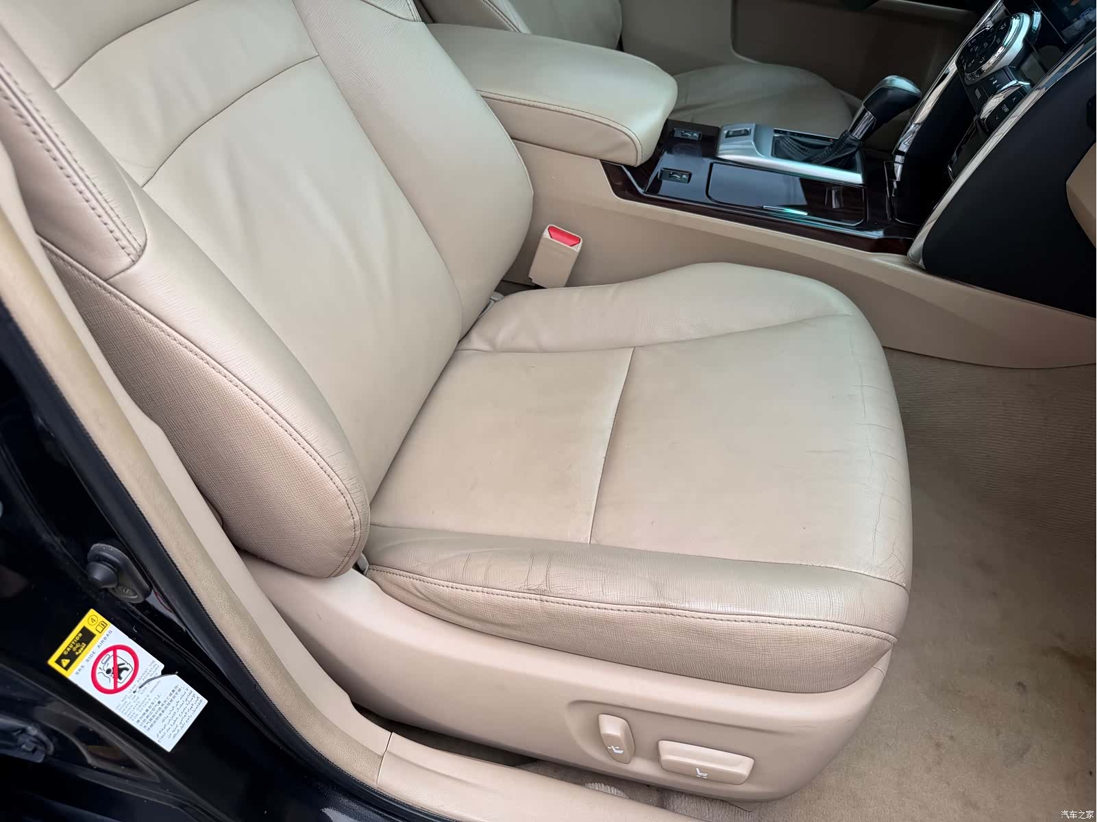 Toyota 2.5V, 2011 11