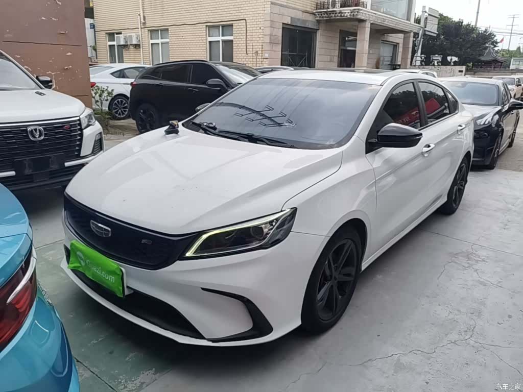 Geely Binray, 2022 1