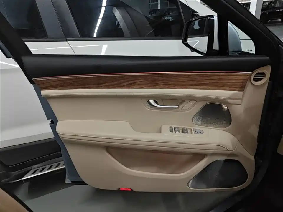 HarmonyOS Ask the world M5