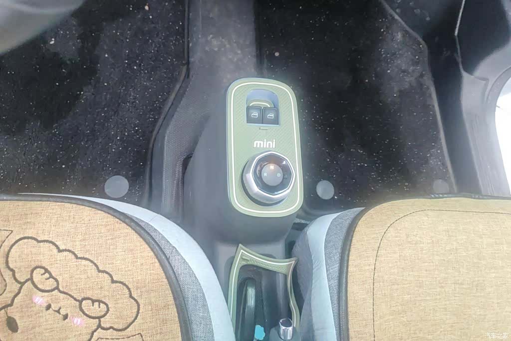 Geely Panda, 2025 16