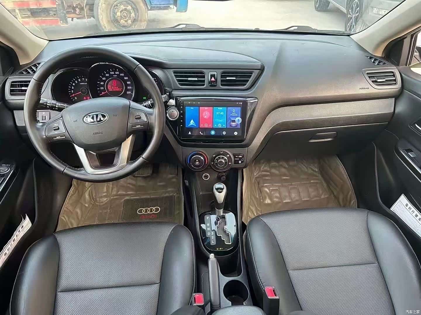 Kia K2, 2015 8