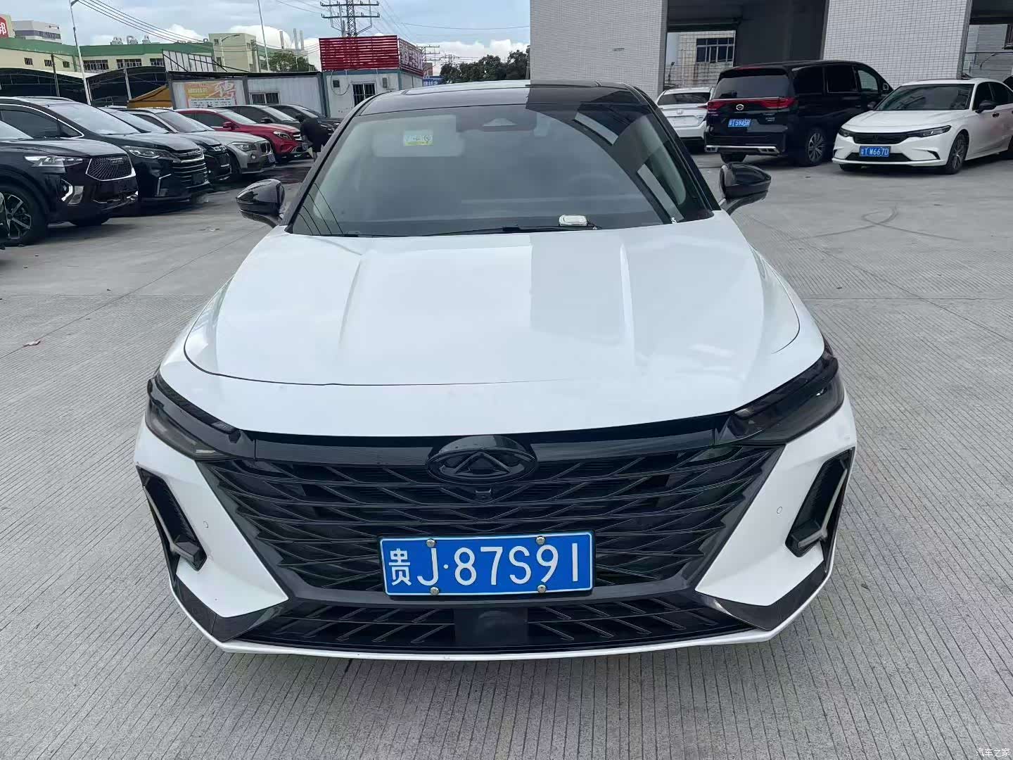 Chery Arrizo 8, 2025 4